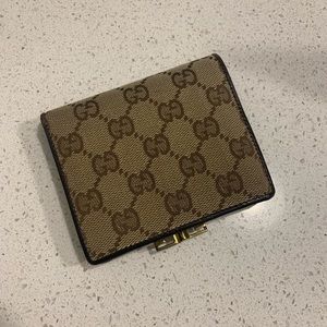Gucci Vintage Wallet